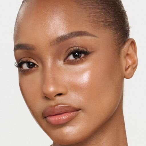 BASE DE MAQUILLAGE HIDRATANTE EN BARRA UNREAL SKIN SHEER GLOW TINT 10 TAN