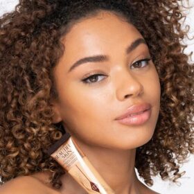 BASE DE MAQUILLAJE Beautiful Skin Foundation 9 NEUTRAL
