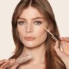 Beautiful Skin Radiant Concealer 3 CLARO