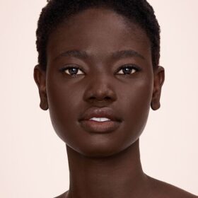 CORRECTOR AIRBRUSH FLAWLESS BLUR 16.5 DEEP
