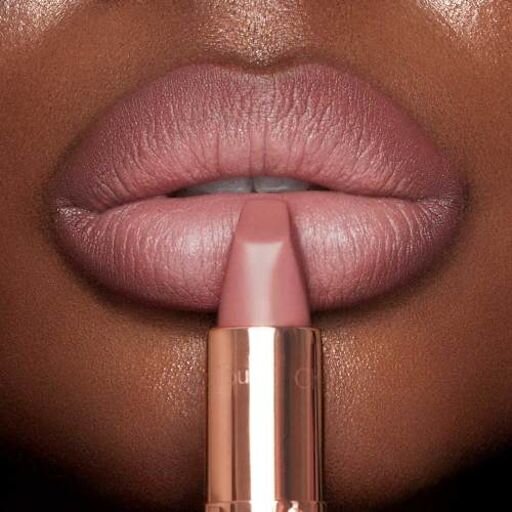 EL REGALO DEL SET DE OJOS Y LABIOS «Pillow Talk»