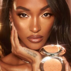 ILUMINADOR HOLLYWOOD GLOW GLIDE FACE ARCHITECT EN GILDED GLOW