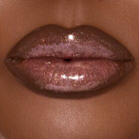 KIT DE LABIOS SUPER NUDES: ESCULPE, RELLENA Y DÁ VOLUMEN