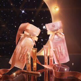 KIT DE LABIOS Y MEJILLAS SUPER NUDES SPOTLIGHT LIP & CHEEK CRACKER