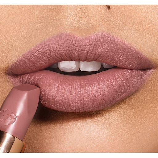 KIT DE MAQUILLAJE PARA LABIOS MATTE REVOLUTION
