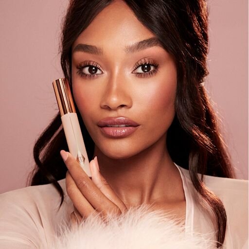 KIT DE OJOS: SECRETOS PARA UN LOOK DE OJOS AHUMADOS Y SENSUALES