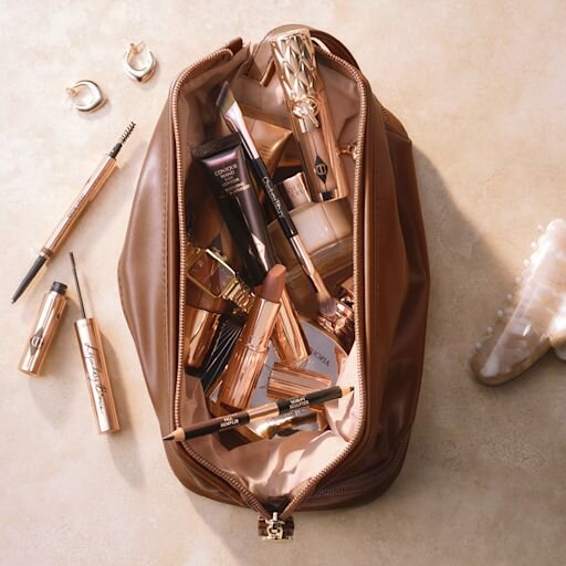 LA MATTE REVOLUTION DE SUPER NUDES - SUPERMODEL