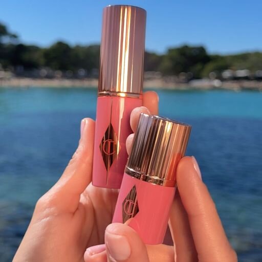 MINI UNREAL BLUSH STICK DE BRILLO SALUDABLE ROSY GLOW