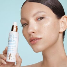 SET DE CUIDADO DE LA PIEL «HYDRATING REVIVAL SET» DE CHARLOTTE