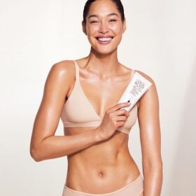 SET DE CUIDADO DE LA PIEL «MAGIC SKIN ON-THE-GO» DE CHARLOTTE