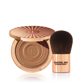Sets Faciales de Polvos Bronceadores «Beautiful Skin Sun-Kissed Glowing Bronzer» para el rostro
