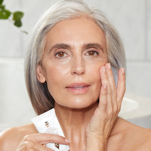 TRATAMIENTO FACIAL RENOVADOR SUPER RADIANTE EXFOLIANTE ÁCIDO DE 50 ML