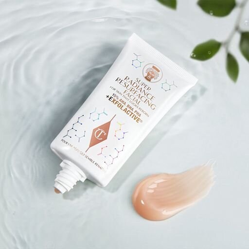 TRATAMIENTO FACIAL RENOVADOR SUPER RADIANTE EXFOLIANTE ÁCIDO DE 50 ML